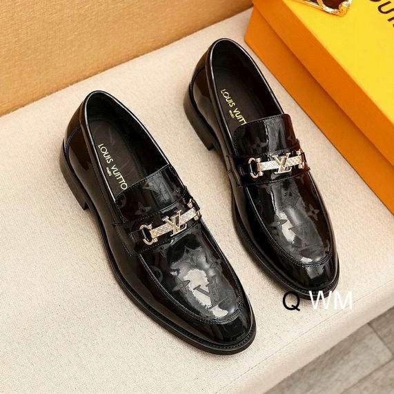 Picture of Louis Vuitton Shoes _SKULVsz38-45WM060113238